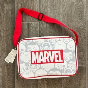 BNWT Miniso Disney marvel crossbody character bag